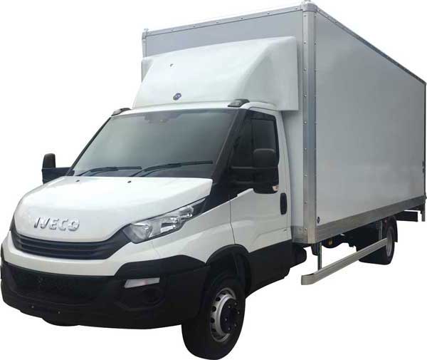 Utilitaire 20-22 m³ à hayon